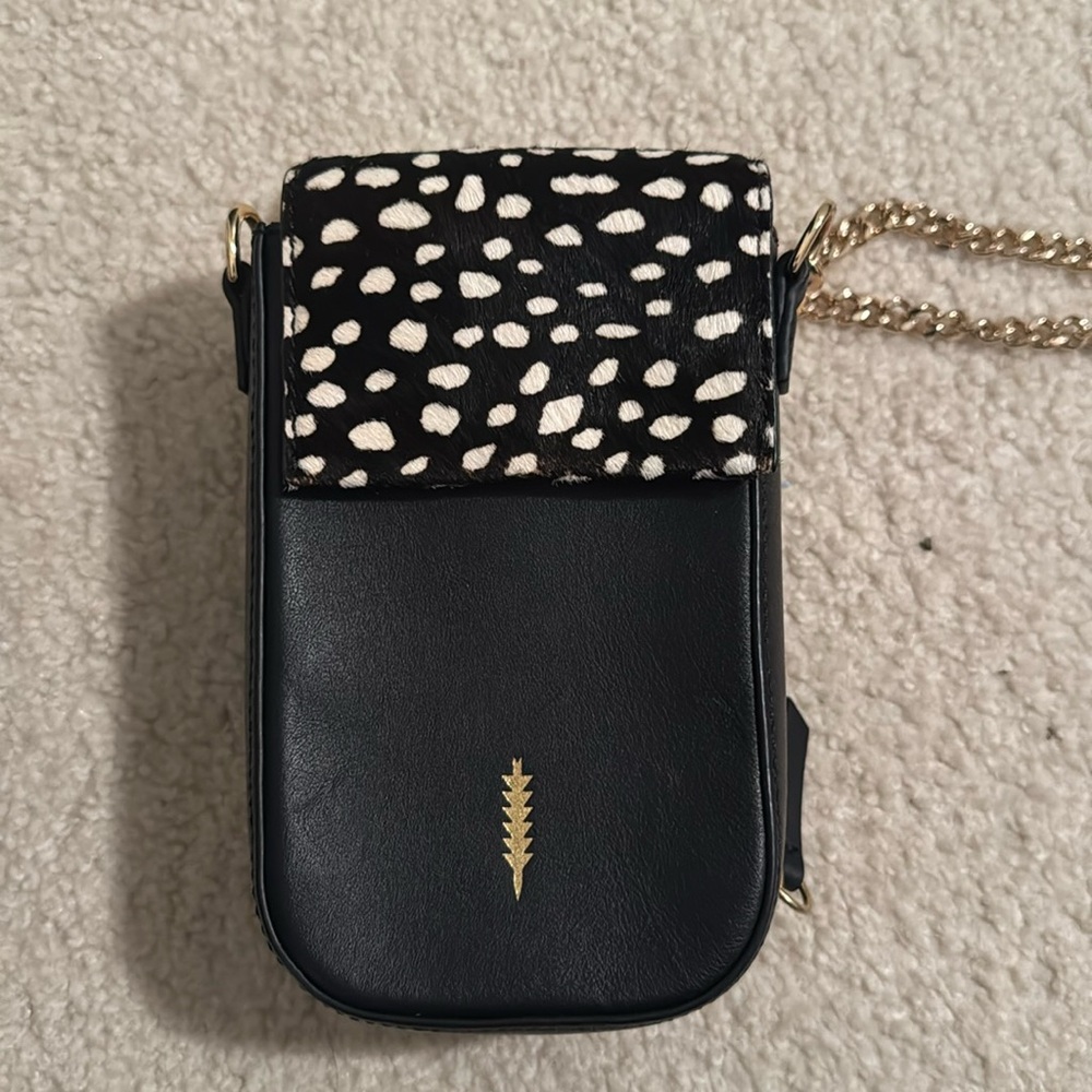 Thacker Black Gold Chain Crossbody - Phone/ Wallet Bag in Great Condition